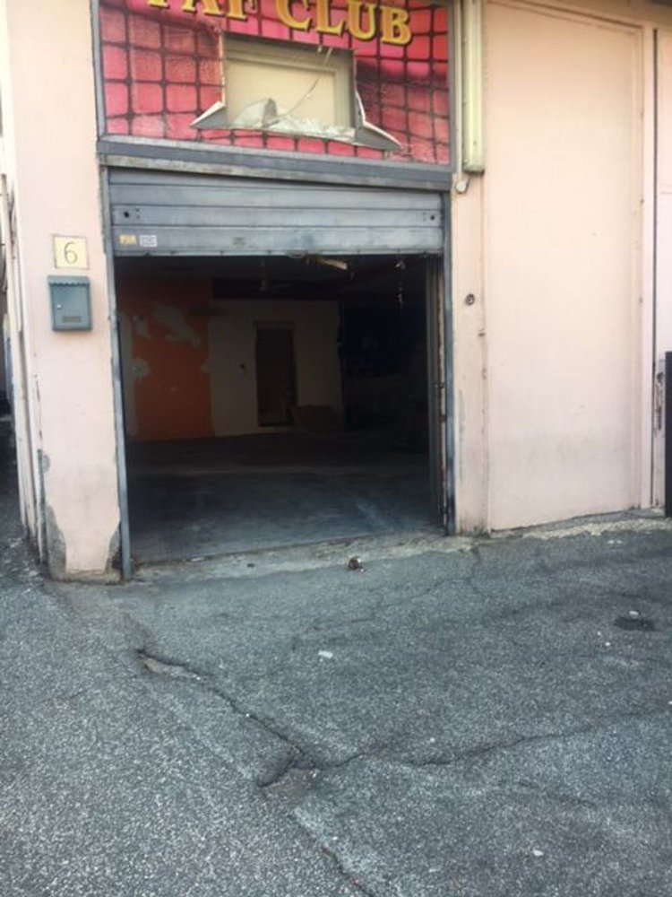 280m² Commercial property in Rome, Italy No. 293253