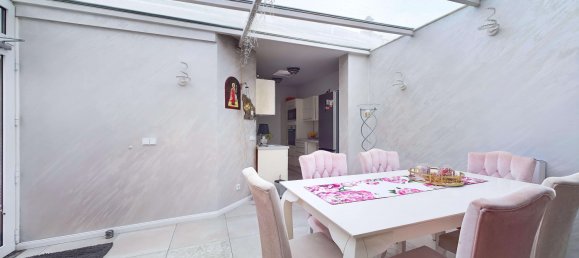 4 bedrooms Townhouse in Offenbach, Germany No. 153781 4