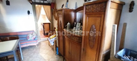 2 Schlafzimmer Haus in Castiglione del Lago, Italy, Nr. 82759 15