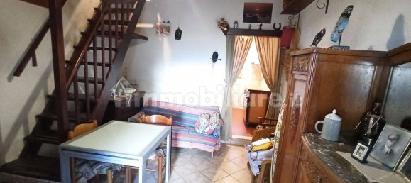 2 Schlafzimmer Haus in Castiglione del Lago, Italy, Nr. 82759 11