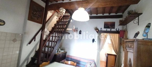 2 Schlafzimmer Haus in Castiglione del Lago, Italy, Nr. 82759 12