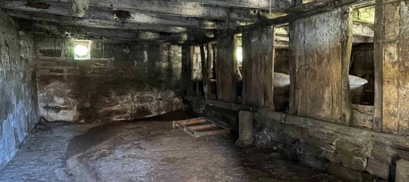 Studio à Saint-Aulaire, France No. 340294 3