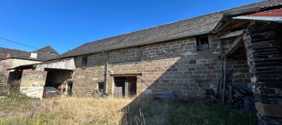 Studio à Saint-Aulaire, France No. 340294 2