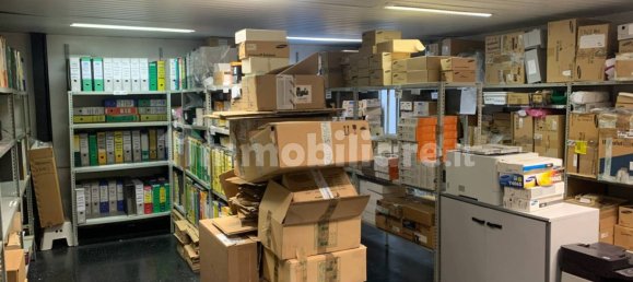 5غرفة مستودع في Genoa, Italy رقم 35793 16