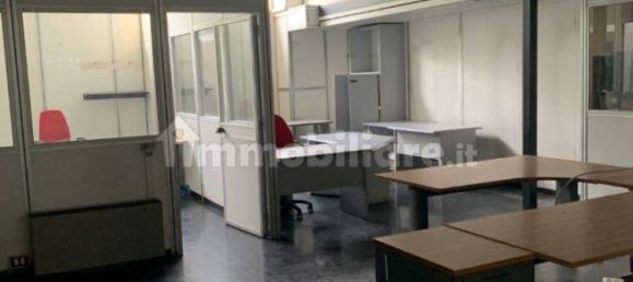 5غرفة مستودع في Genoa, Italy رقم 35793 20