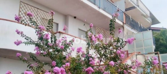 4 bedrooms Villa in Olevano sul Tusciano, Italy No. 292805 3