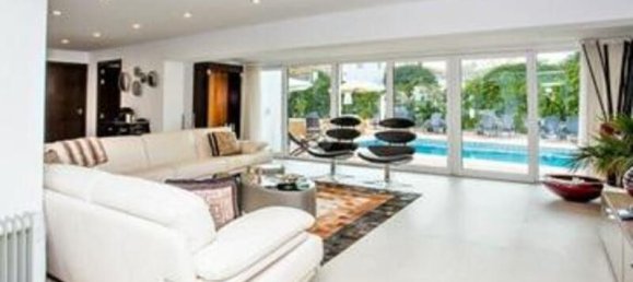 8 Schlafzimmer Villa in Marbella, Spain, Nr. 117819 3