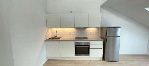 2 rooms Apartment in Wahring, Austria No. 125382 2