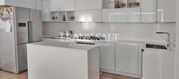 2 bedrooms Apartment in Swatar, Malta No. 9639 4