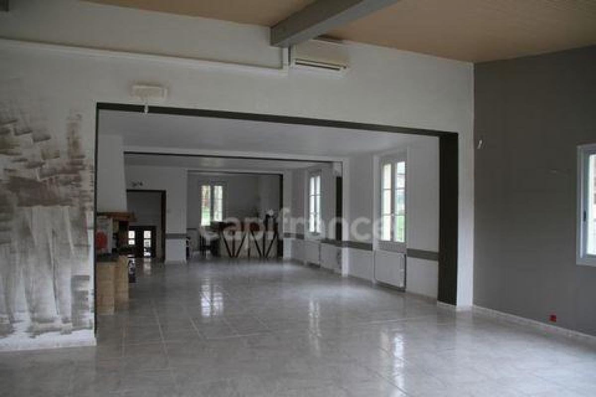 Casa T7 em Soissons, France N.º 3386