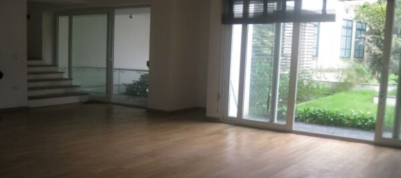 4 Schlafzimmer Haus in Tay Ho, Vietnam, Nr. 2700 8