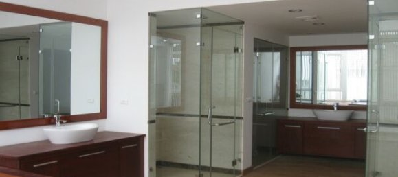 4 Schlafzimmer Haus in Tay Ho, Vietnam, Nr. 2700 12