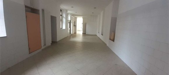 Escritório em Cassano d'Adda, Italy 120 m² N.º 124854 5
