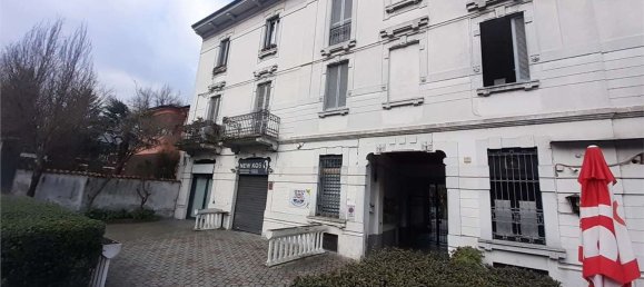 Escritório em Cassano d'Adda, Italy 120 m² N.º 124854 12