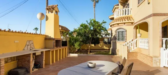 Casa de 5 dormitorios en Alicante, Spain No. 92287 23