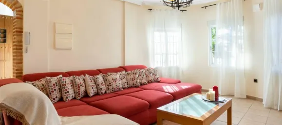 Casa de 5 dormitorios en Alicante, Spain No. 92287 11