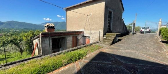 4 bedrooms House in Settefrati, Italy No. 320147 3