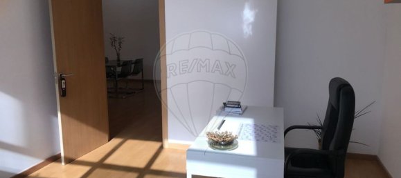 Gewerbliche Immobilie in Casal de Cambra, Portugal 57m², Nr. 90235 8