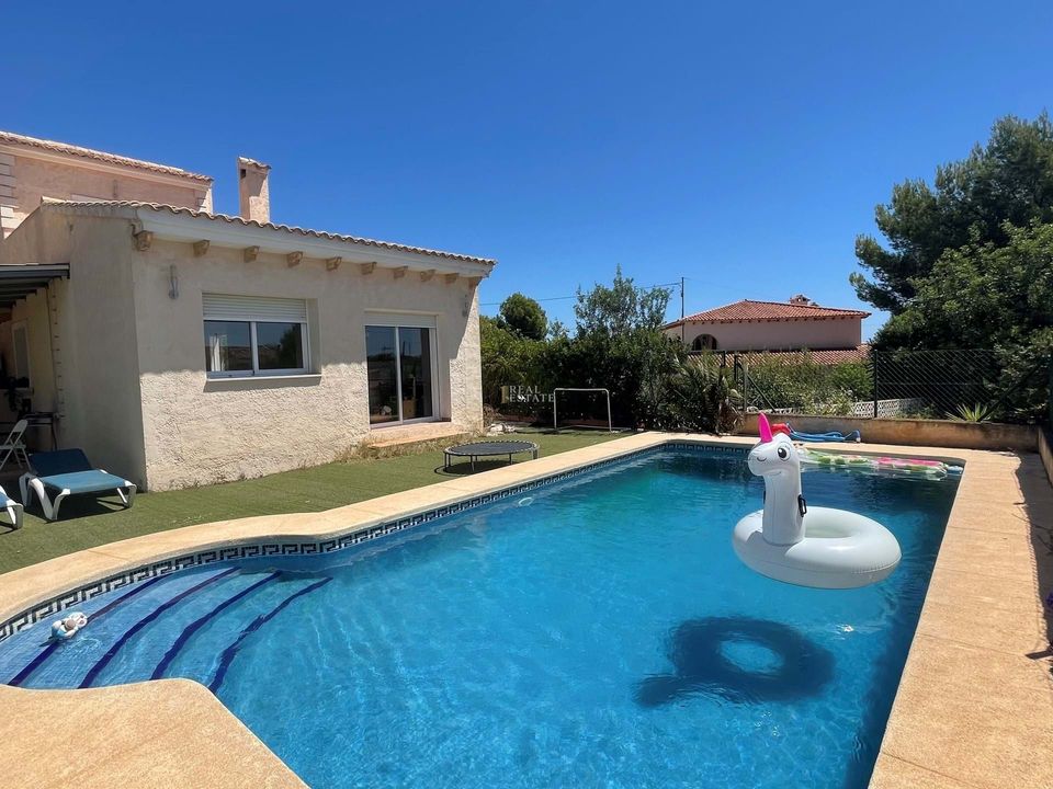 4 Schlafzimmer Villa in La Nucia, Spain, Nr. 282271