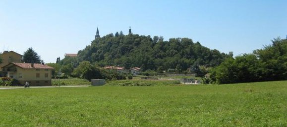 Grundstück in Udine, Italy 2217m², Nr. 296202 3