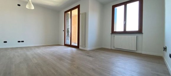 3 Schlafzimmer Wohnung in Palazzolo sull'Oglio, Italy, Nr. 363418 14