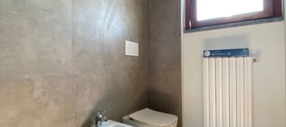 3 Schlafzimmer Wohnung in Palazzolo sull'Oglio, Italy, Nr. 363418 5