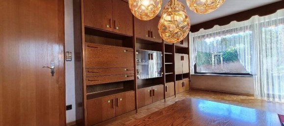 5 rooms Townhouse in Baden-Wurttemberg, Germany No. 37383 3