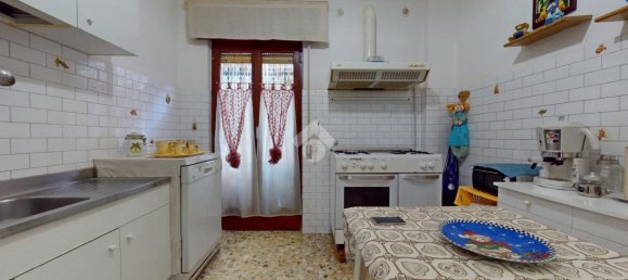 3 rooms Apartment in Francavilla Fontana, Italy No. 25215 9