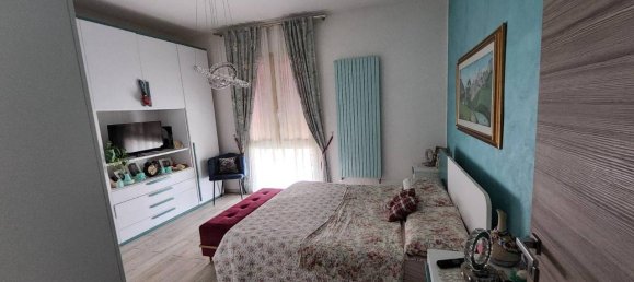5 rooms Villa in San Prospero, Italy No. 80803 13