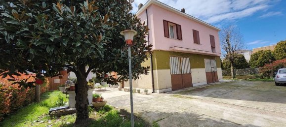 5 rooms Villa in San Prospero, Italy No. 80803 5