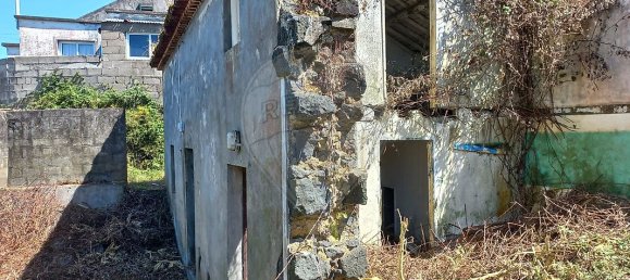 1 bedroom House in Ponta Delgada, Portugal No. 32717 4