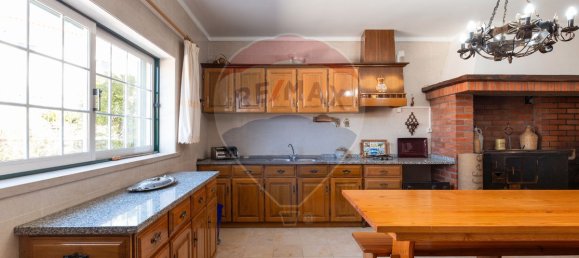 4 bedrooms House in Maceira, Portugal No. 183222 19