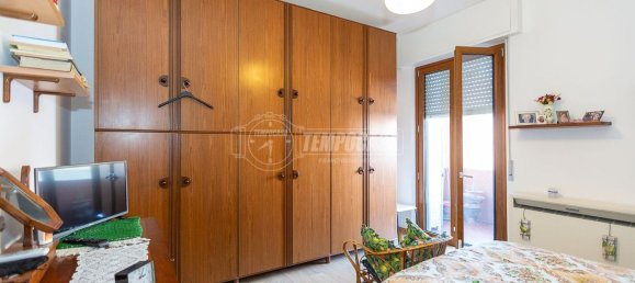 3 rooms Apartment in Rivolta d'Adda, Italy No. 72389 14