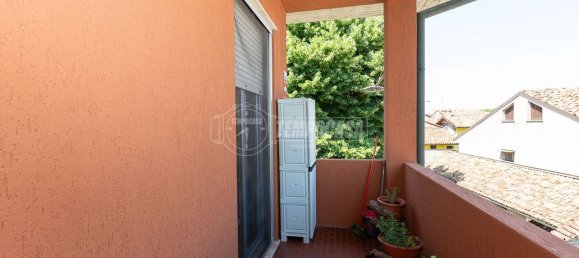 3 rooms Apartment in Rivolta d'Adda, Italy No. 72389 17