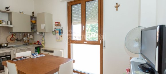 3 rooms Apartment in Rivolta d'Adda, Italy No. 72389 2