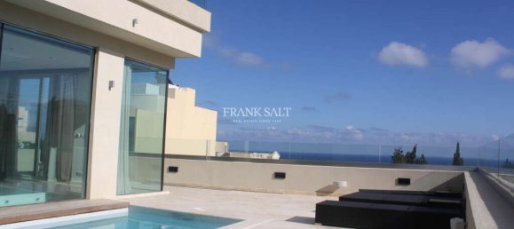 4 bedrooms Villa in Swieqi, Malta No. 8910 5