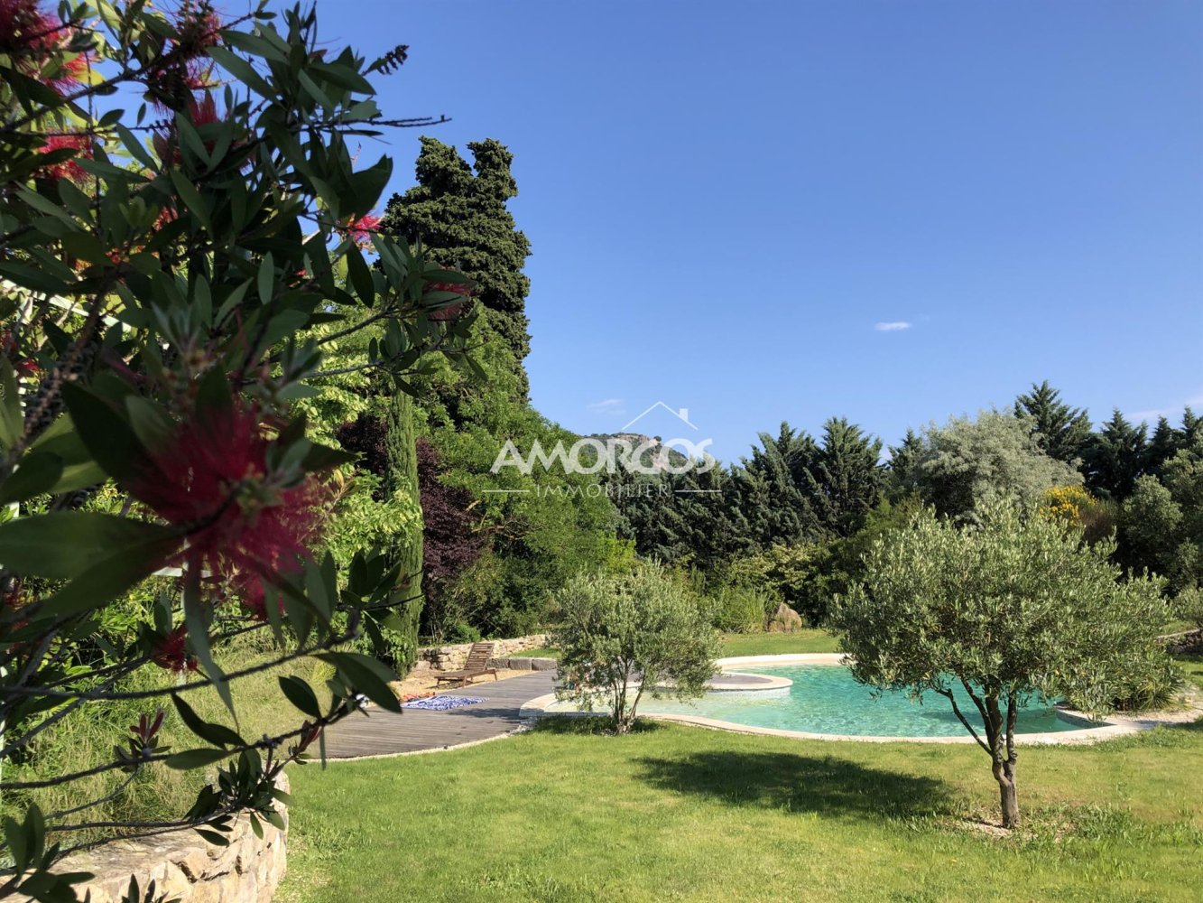 10 bedrooms Castles in Le Beausset, France No. 356725