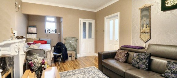 2 bedrooms Commercial property in Dagenham, United Kingdom No. 4822 5