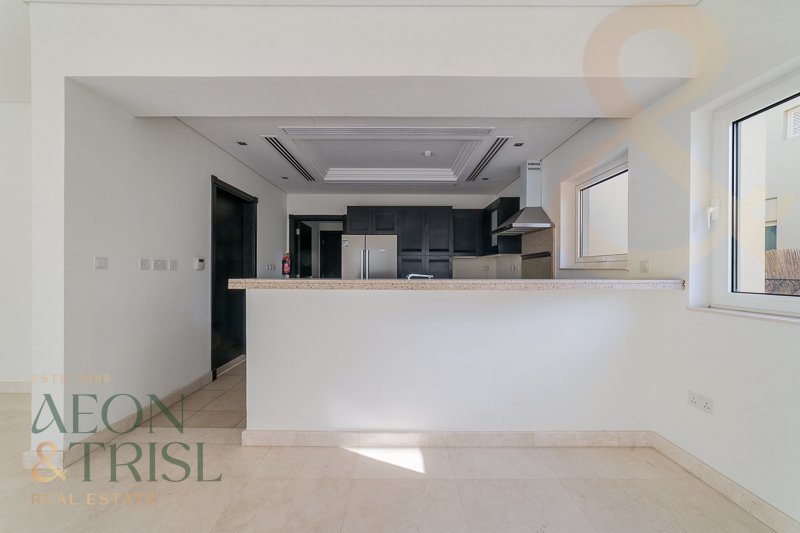 4 bedrooms Villa for sale in Al Furjan, Dubai, UAE № 105220