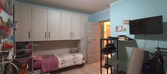 3-salle Appartement à Casorezzo, Italy No. 272838 12