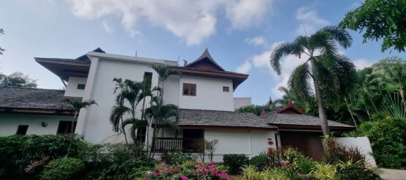 5 bedrooms Villa in Rawai, Thailand No. 5247 14