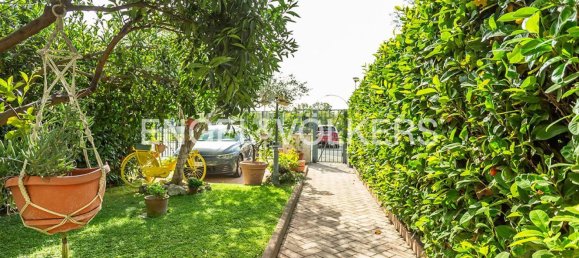 Дом с 5 комнатами в Рим, Италия № 109276 29