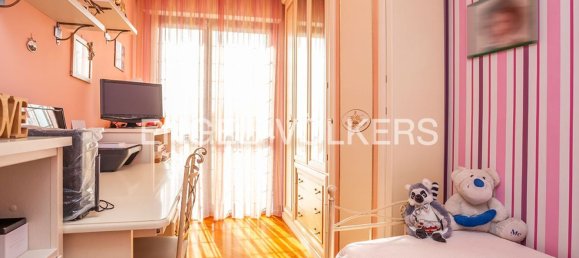 Дом с 5 комнатами в Рим, Италия № 109276 14