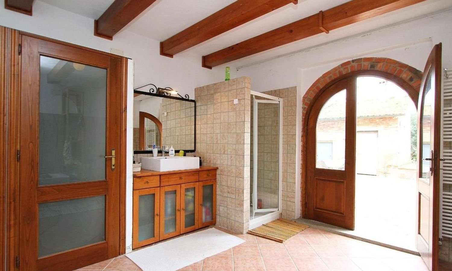 10 rooms House in Sinalunga, Italy No. 236119