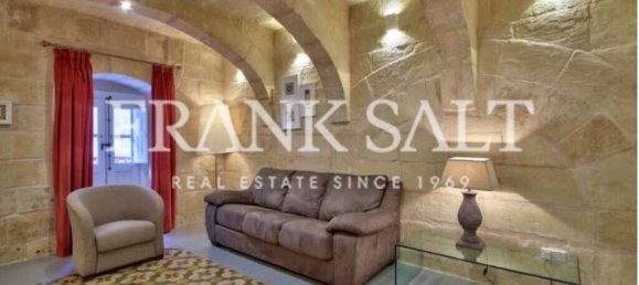 2 bedrooms Apartment in Valletta, Malta No. 2500 7