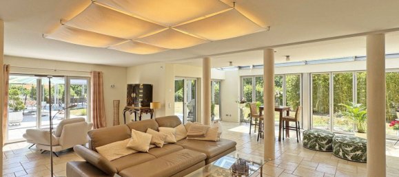 Casa de 5 habitaciónes en Coburg, Germany No. 222352 6