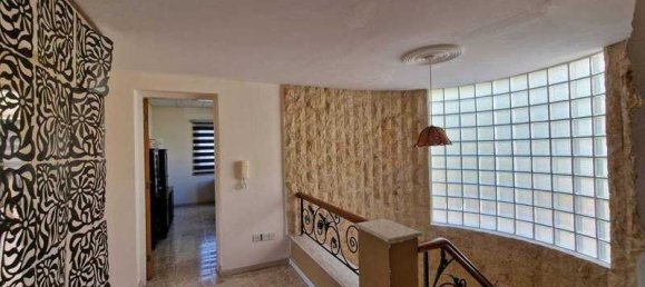 5 chambres Maison à Agios Athanasios, Cyprus No. 7553 3