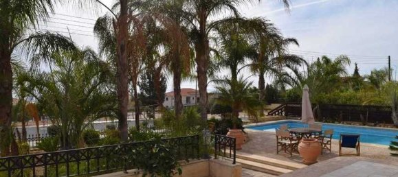 5 chambres Maison à Agios Athanasios, Cyprus No. 7553 8