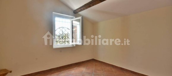 3 bedrooms House in Osimo, Italy No. 271588 9