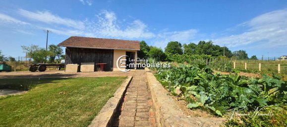 5 bedrooms House in Louhans, France No. 198700 6